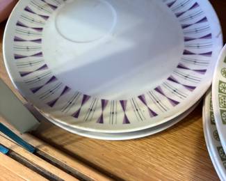 Dining Room Cabinet -  Plates 