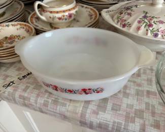 Kitchen - ovenware casserole Dsih