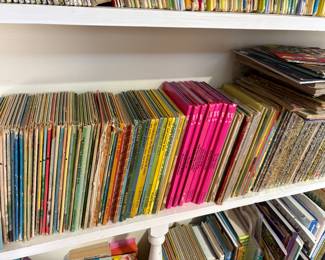 Living Room - More books