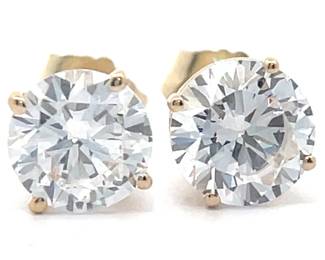 2 Carat Diamond Classic Soltaire Round Brilliant Stud Earrings in 14k Gold