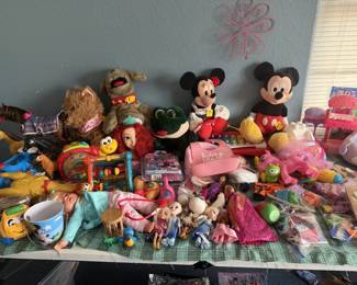 Lots of toys! Many not pictured. 