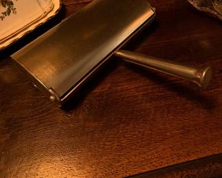 vintage table crumber