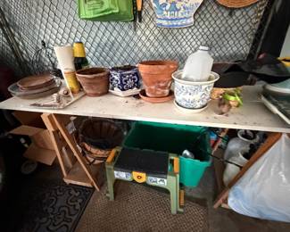 misc. potting material