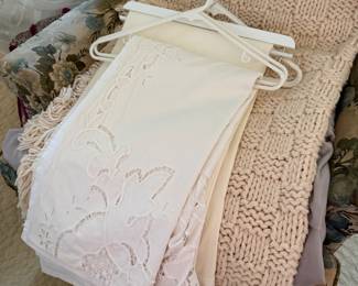 table cloths & runners