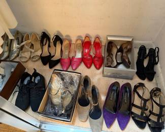 Womens' shoes, sizes 6.5 - 7