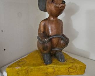 Darling mouse praying for cheese!