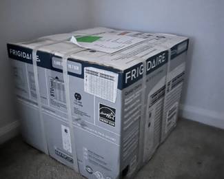 Frigidaire AC Unit