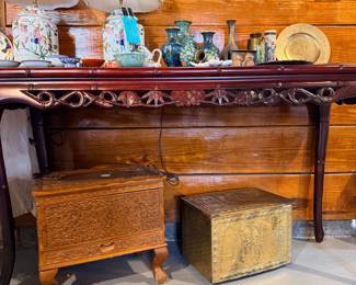 Fine antique and vintage decorative items