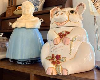 Both jars have been repaired