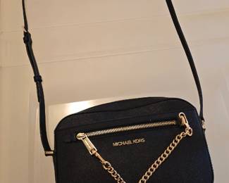 Michael Kors Jet Set Crossbody
