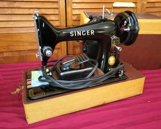 Singer portable 99K sewing machine