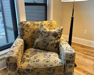 BASSETT Floral Accent Chair