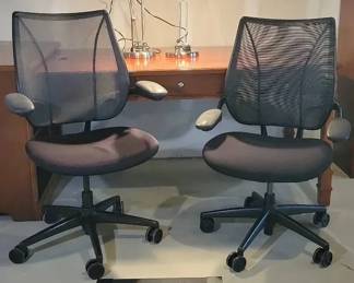013 HUMANSCALE Liberty Task Chairs  Lamps