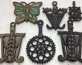 (6) ASSORTED VTG. CAST IRON TRIVETS NO SHIPPING PICKUP ONLY