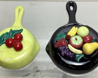 (2) VTG. KITCHEN FRYING PAN w FRUIT WALL POCKET PLANTERS