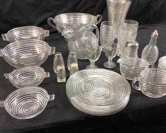 ANCHOR HOCKING MANHATTAN CRYSTAL DEPRESSION GLASS DINNERWARE SET NO SHIPPING PICKUP ONLY