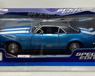 MAISTO SPECIAL EDITION 1968 CHEVROLET CAMARO Z/28 1:18 SCALE DIE CAST MODEL CAR, IN THE BOX