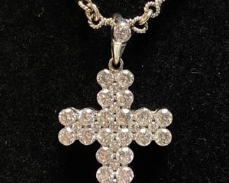 14KT WHITE GOLD DIAMOND CROSS PENDANT NECKLACE, 18in L CHAIN, 14.3g TOTAL WEIGHT