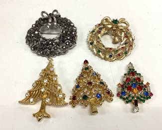 5 VINTAGE CHRISTMAS BROOCHES EISENBERG, WEISS, WARNER