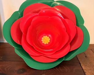 Poinsettia Nesting Bowls