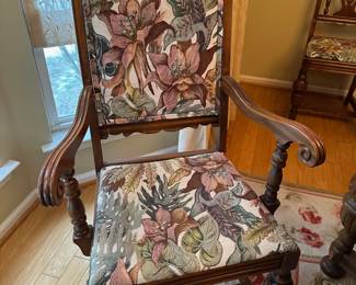 Antique Dining Table w/ Refectory Leaves & 6 Chairs