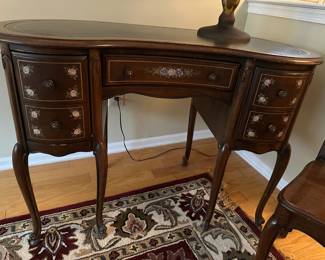 Leather Top Kidney Shaped Ladies Desk & Chair