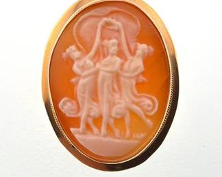 Small 18kt Three Graces cameo