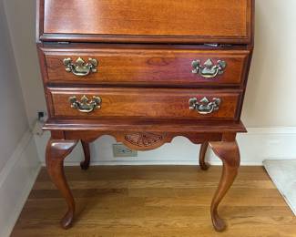 American Drew Secretary desk, 24 1/2 feet wide by 17 inches deep 40 inches high