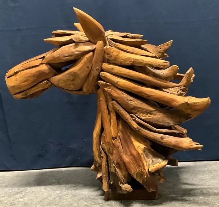  001 Wood Horse Head