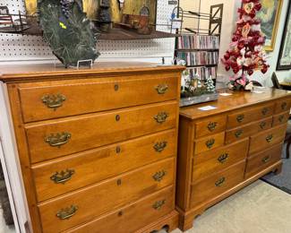 Vintage dresser and chest