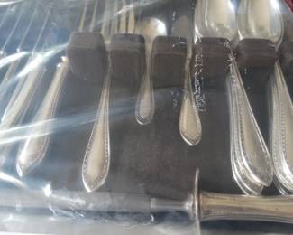 and here are the 21 serving pieces that are included with the previous service