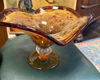 Vintage Murano Style amber art glass compote bowl with scalloped, ruffled edge and pedestal base 