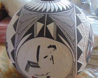 Frances Waconda Acoma Pueblo pottery.