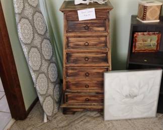 Small chest of drawers