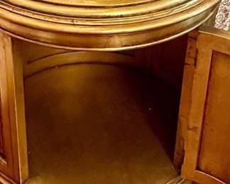Weiman Furniture Curio Display 