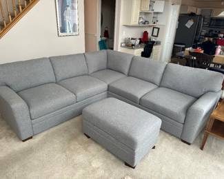 Newer Thomasville sectional
