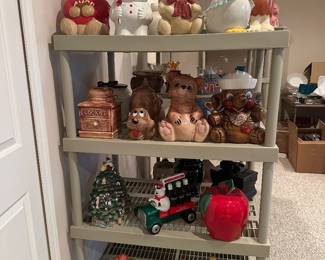 Large collection of cookie jars 