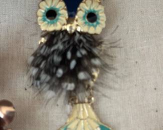 Fabulous articulated owl necklace 