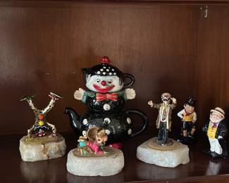 Ron Lee clowns on onyx, 1950's ceramic tea pot clown