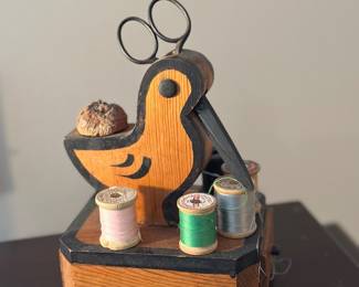 Vintage duck sewing caddy 