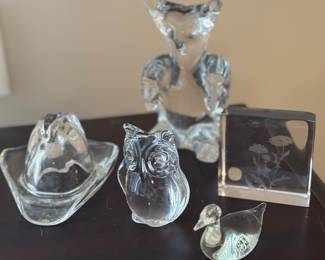 Swarovski, Kosta Boda, Paul Hoff crystal animal figurines, cowboy hat