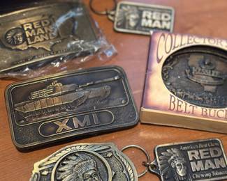 Collection of belt buckles 