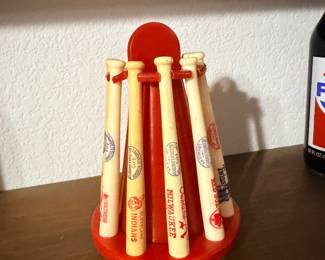 Vintage 1970's National League MLB Louisville Bat Bank
