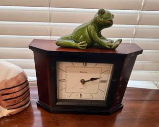 Vintage Art Deco wood mantel clock, ceramic green frog figurine