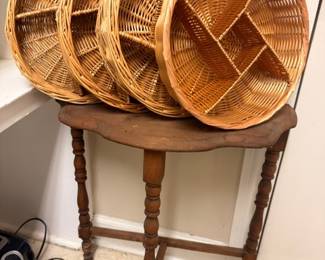 baskets, side table