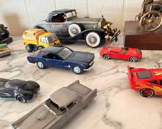Vintage die-cast model cars collection, assorted classic automobiles
