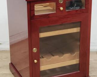 Don Salvatore humidor & 8-bottle wine storage