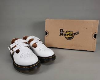  Dr. Martens Air Wair 8065 Mary Jane white