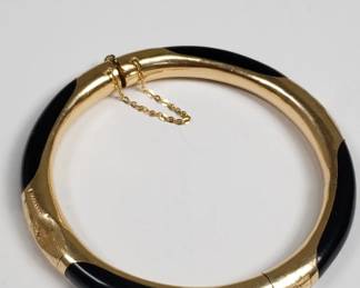 Vintage 14k yellow gold and onyx hinged bangle