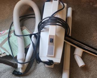 Orek Canister Vacuum 